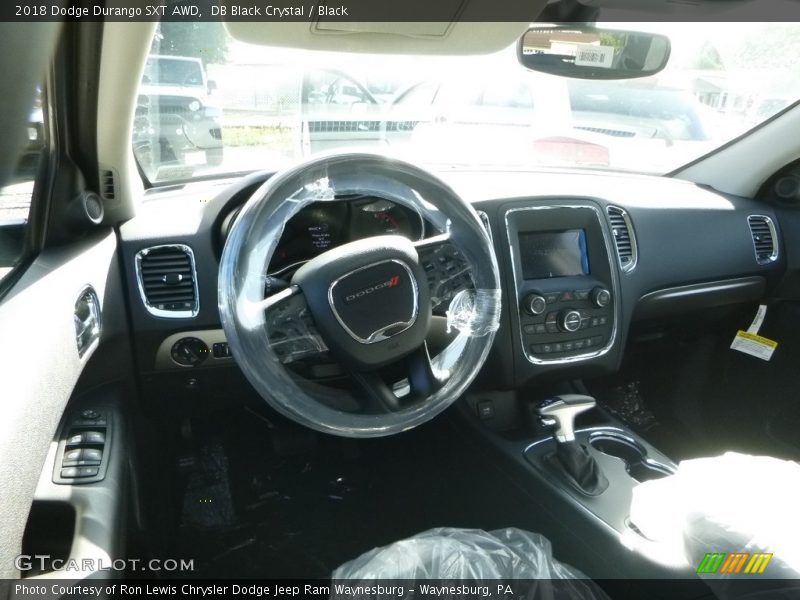 DB Black Crystal / Black 2018 Dodge Durango SXT AWD