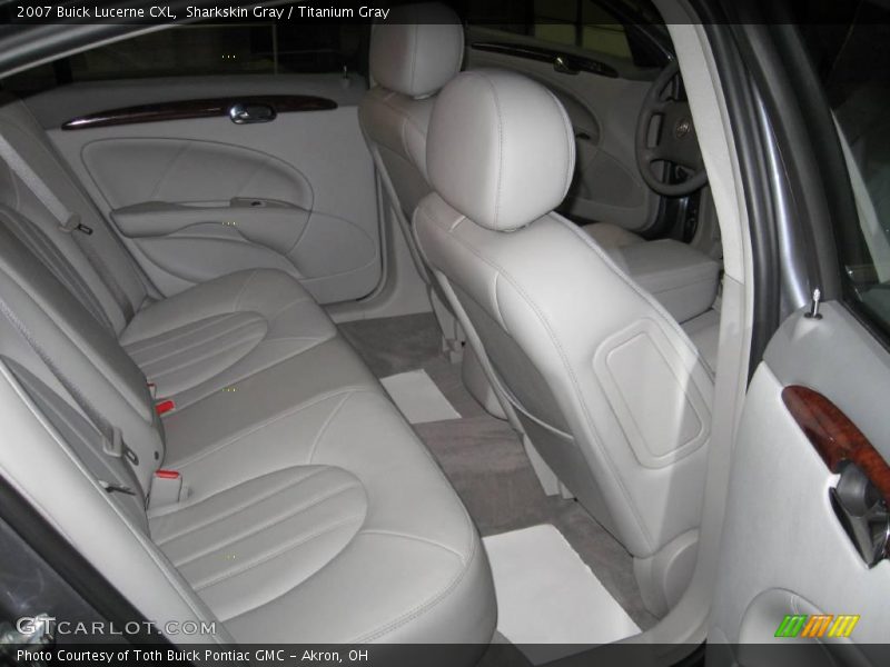 Sharkskin Gray / Titanium Gray 2007 Buick Lucerne CXL
