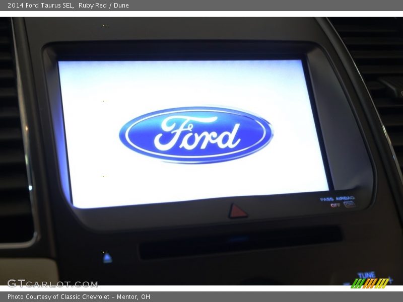 Ruby Red / Dune 2014 Ford Taurus SEL