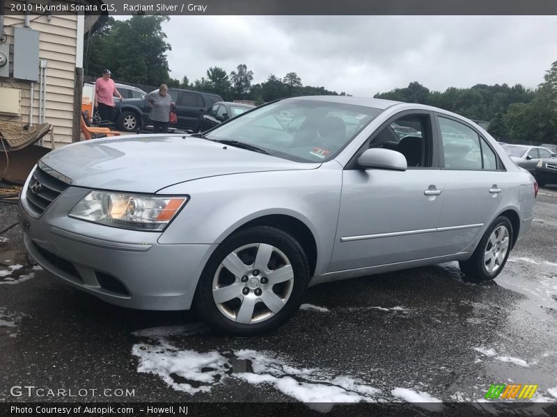 Radiant Silver / Gray 2010 Hyundai Sonata GLS