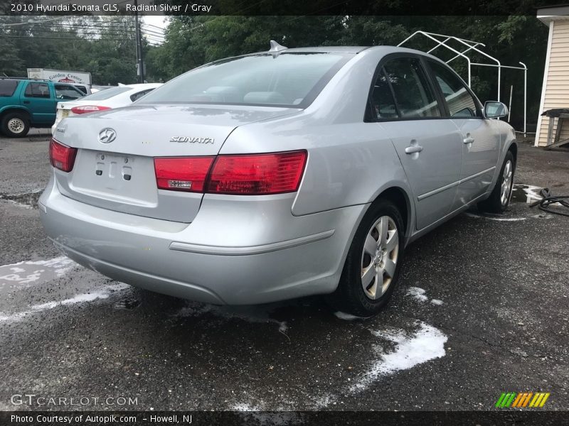 Radiant Silver / Gray 2010 Hyundai Sonata GLS