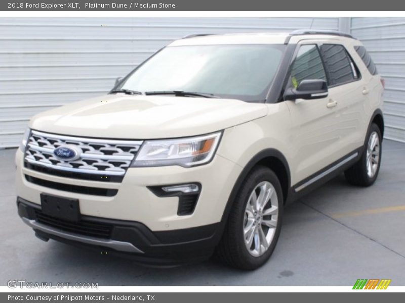 Platinum Dune / Medium Stone 2018 Ford Explorer XLT