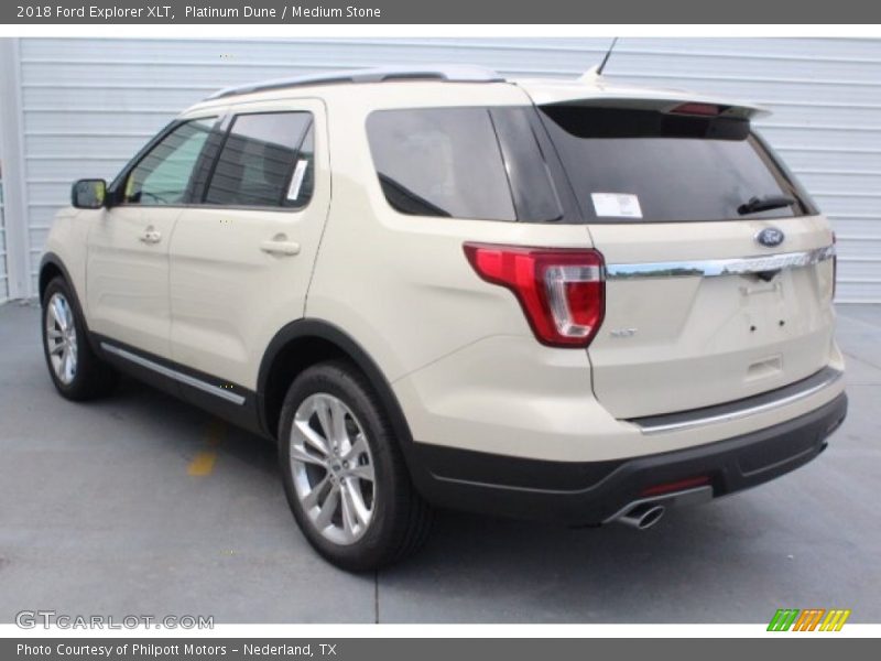 Platinum Dune / Medium Stone 2018 Ford Explorer XLT