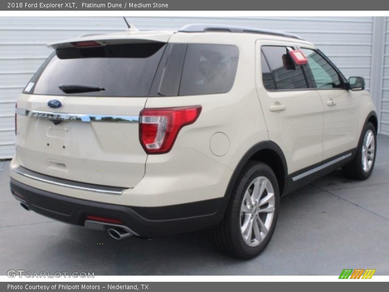 Platinum Dune / Medium Stone 2018 Ford Explorer XLT