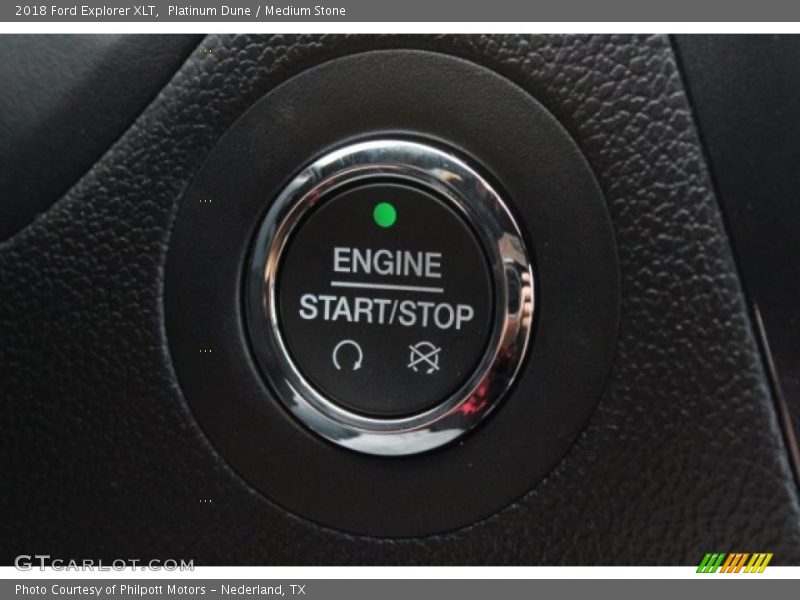 Platinum Dune / Medium Stone 2018 Ford Explorer XLT