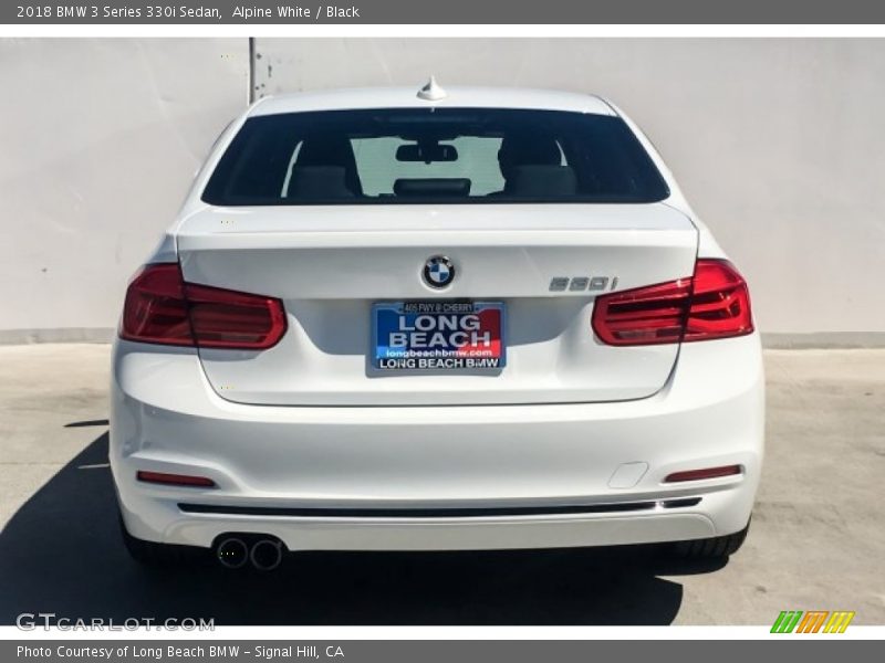 Alpine White / Black 2018 BMW 3 Series 330i Sedan