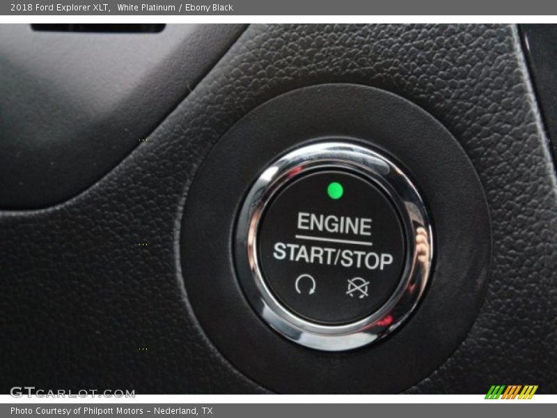 White Platinum / Ebony Black 2018 Ford Explorer XLT
