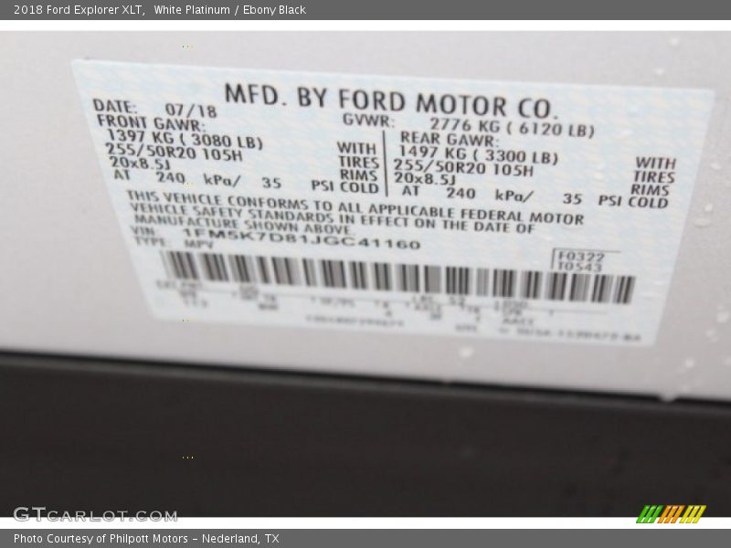 White Platinum / Ebony Black 2018 Ford Explorer XLT