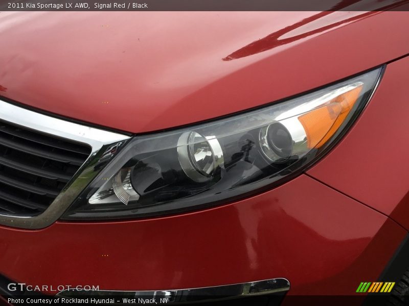Signal Red / Black 2011 Kia Sportage LX AWD