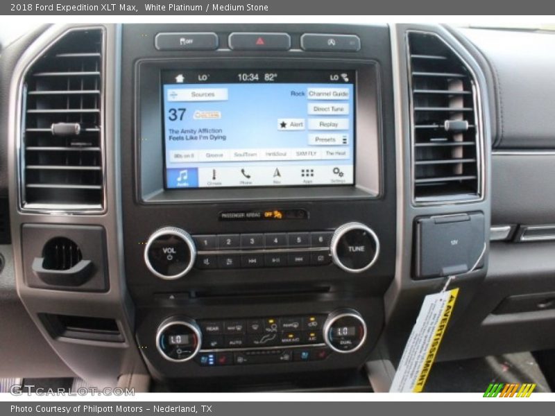 White Platinum / Medium Stone 2018 Ford Expedition XLT Max