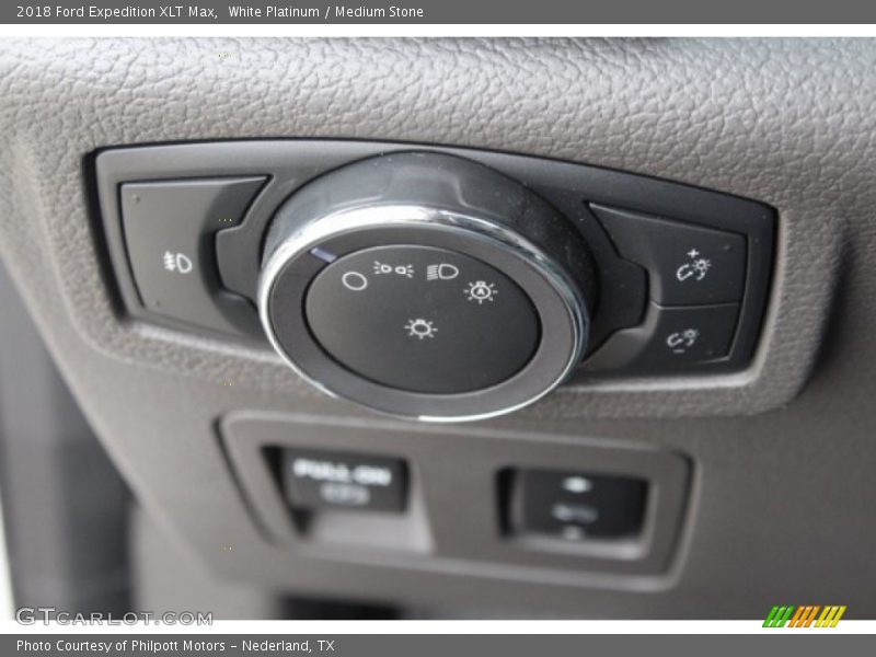 White Platinum / Medium Stone 2018 Ford Expedition XLT Max