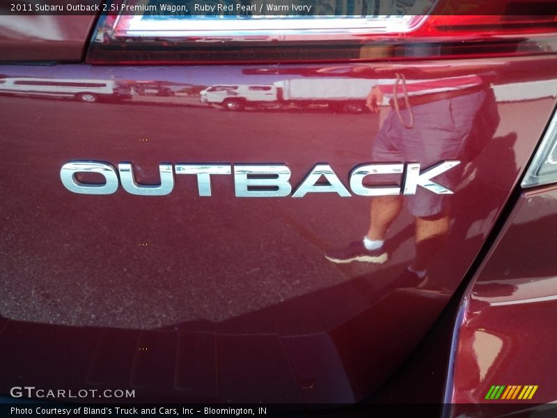 Ruby Red Pearl / Warm Ivory 2011 Subaru Outback 2.5i Premium Wagon