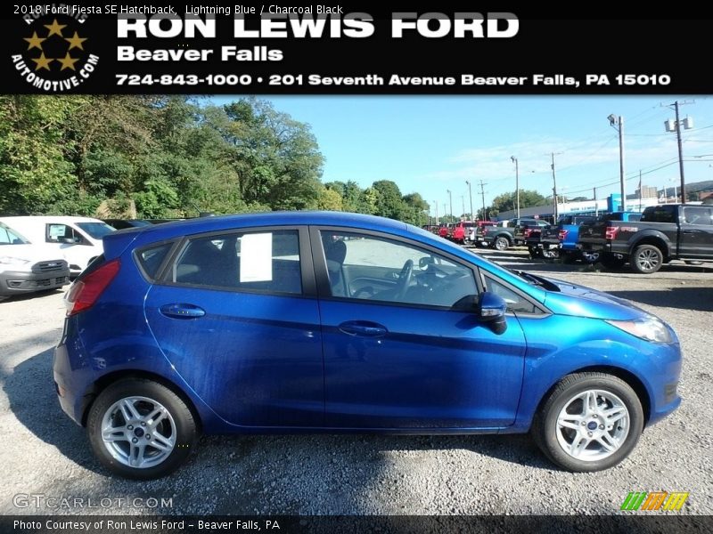 Lightning Blue / Charcoal Black 2018 Ford Fiesta SE Hatchback