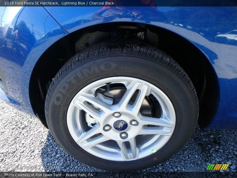 Lightning Blue / Charcoal Black 2018 Ford Fiesta SE Hatchback