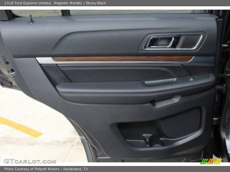 Magnetic Metallic / Ebony Black 2018 Ford Explorer Limited