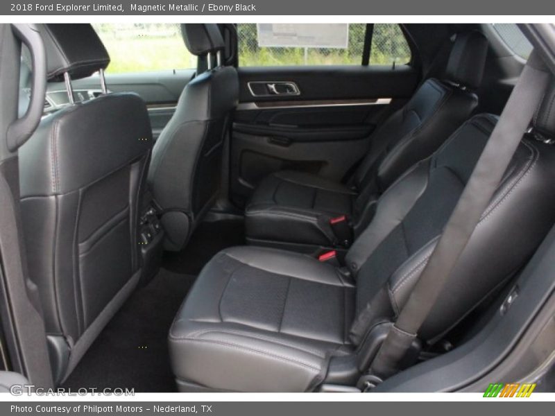Magnetic Metallic / Ebony Black 2018 Ford Explorer Limited