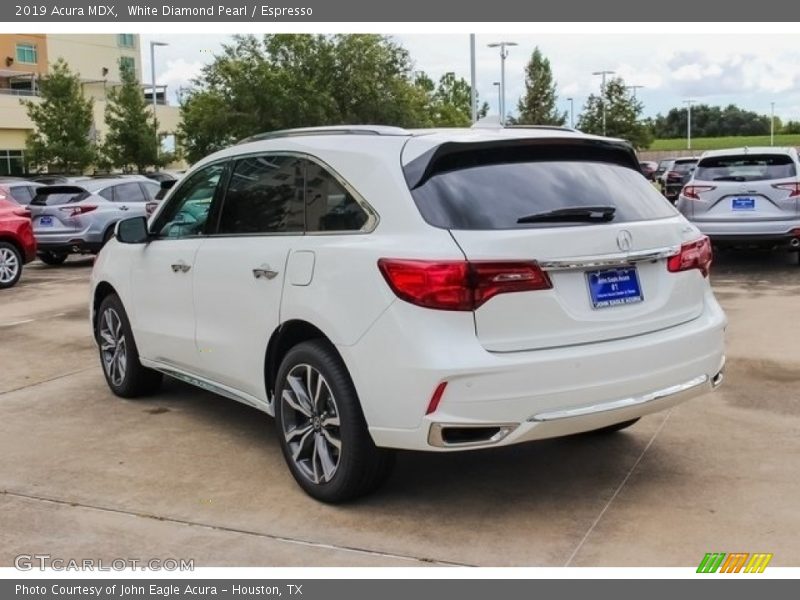 White Diamond Pearl / Espresso 2019 Acura MDX