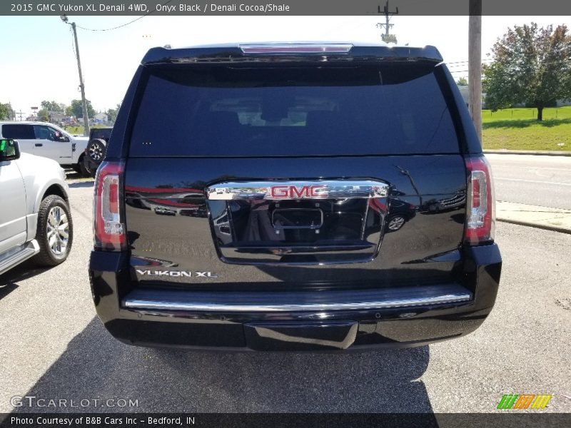 Onyx Black / Denali Cocoa/Shale 2015 GMC Yukon XL Denali 4WD