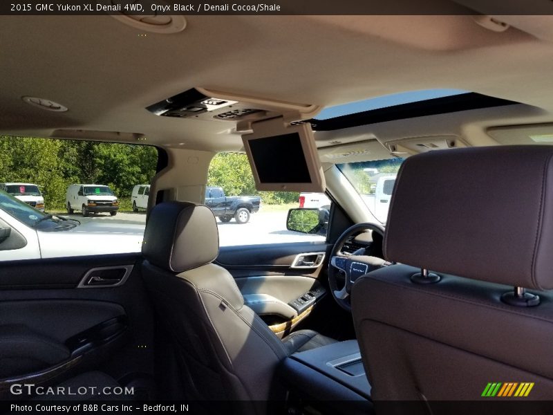 Onyx Black / Denali Cocoa/Shale 2015 GMC Yukon XL Denali 4WD