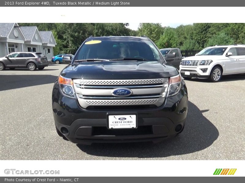 Tuxedo Black Metallic / Medium Light Stone 2013 Ford Explorer 4WD