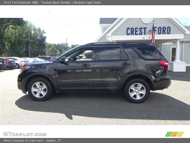 Tuxedo Black Metallic / Medium Light Stone 2013 Ford Explorer 4WD