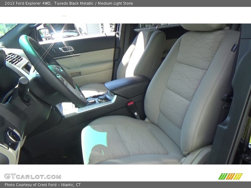 Tuxedo Black Metallic / Medium Light Stone 2013 Ford Explorer 4WD