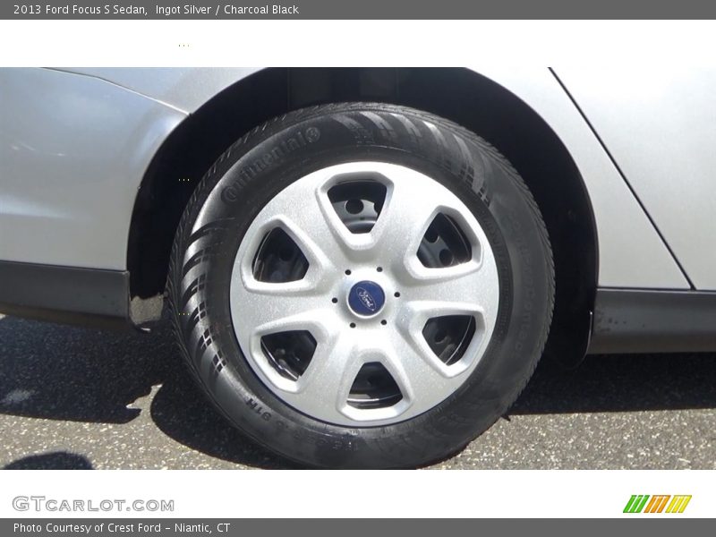 Ingot Silver / Charcoal Black 2013 Ford Focus S Sedan