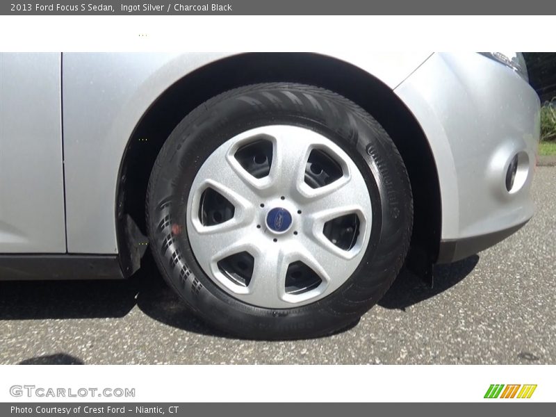Ingot Silver / Charcoal Black 2013 Ford Focus S Sedan