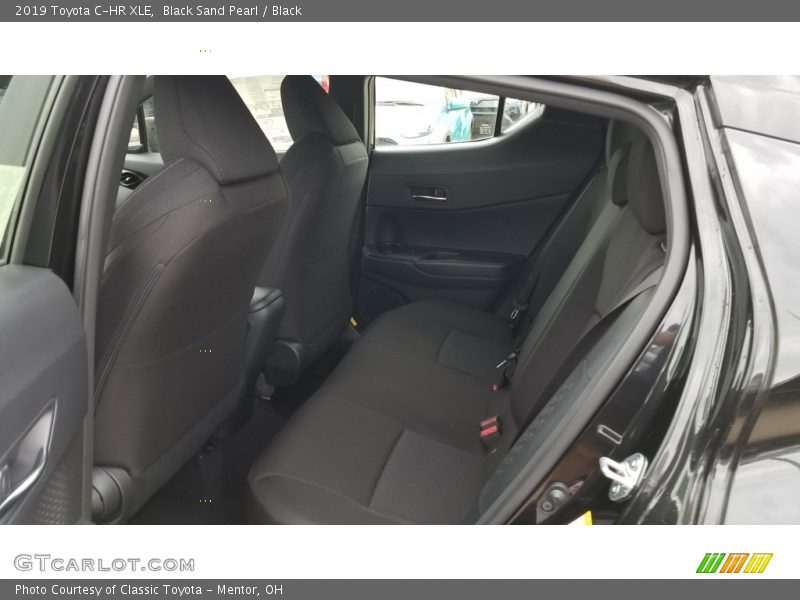 Black Sand Pearl / Black 2019 Toyota C-HR XLE