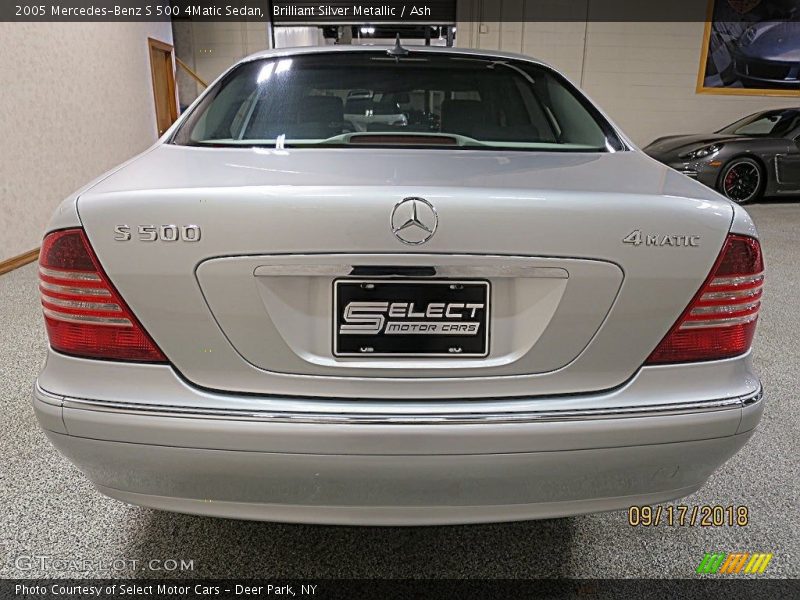 Brilliant Silver Metallic / Ash 2005 Mercedes-Benz S 500 4Matic Sedan