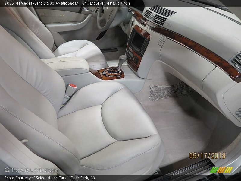 Brilliant Silver Metallic / Ash 2005 Mercedes-Benz S 500 4Matic Sedan