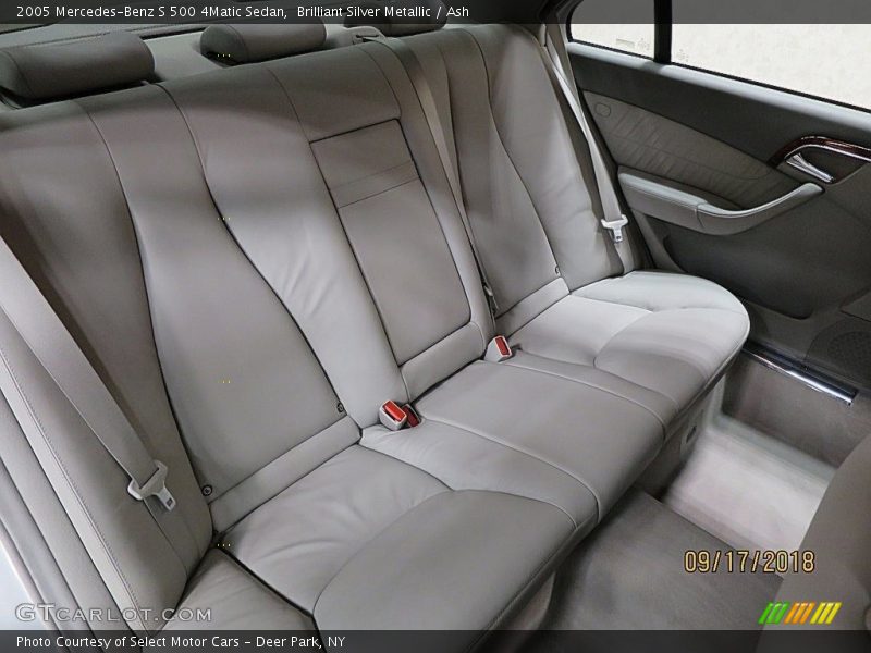 Brilliant Silver Metallic / Ash 2005 Mercedes-Benz S 500 4Matic Sedan