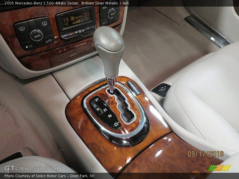 Brilliant Silver Metallic / Ash 2005 Mercedes-Benz S 500 4Matic Sedan