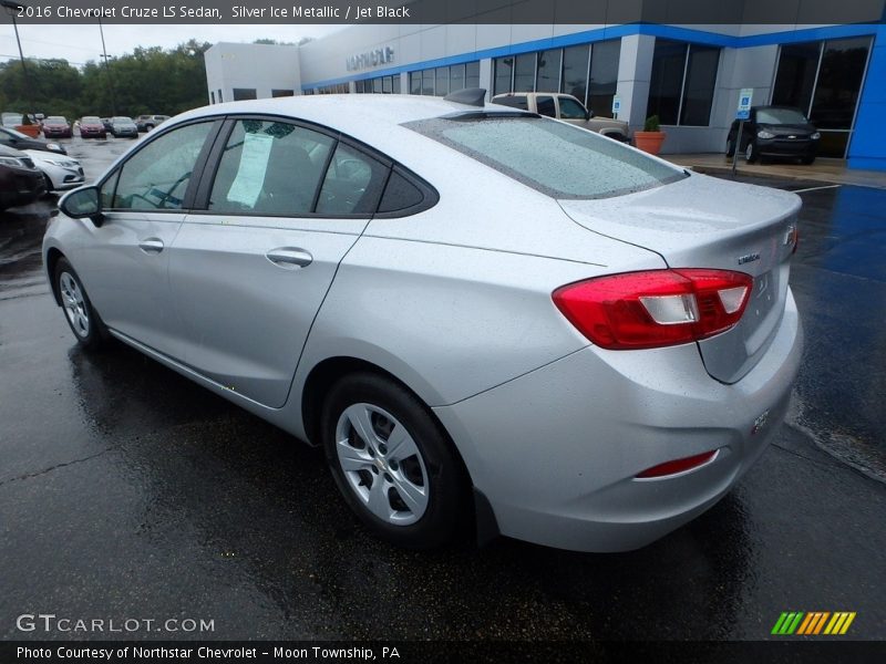 Silver Ice Metallic / Jet Black 2016 Chevrolet Cruze LS Sedan