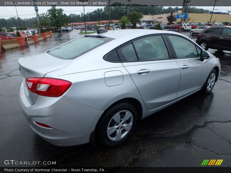 Silver Ice Metallic / Jet Black 2016 Chevrolet Cruze LS Sedan