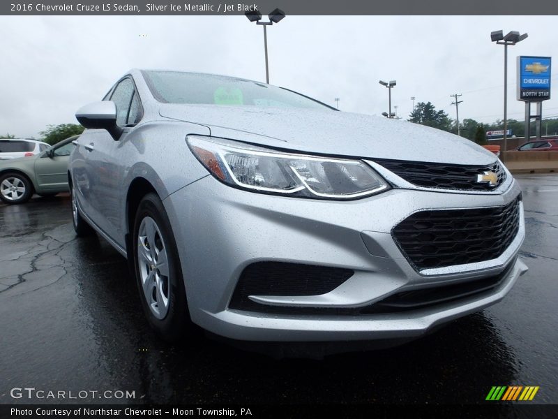 Silver Ice Metallic / Jet Black 2016 Chevrolet Cruze LS Sedan