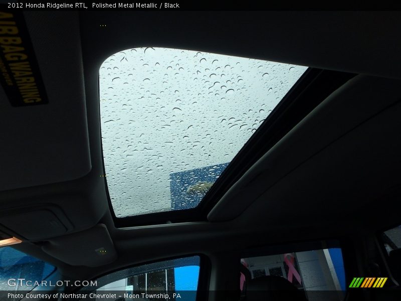 Polished Metal Metallic / Black 2012 Honda Ridgeline RTL