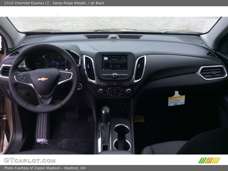 Sandy Ridge Metallic / Jet Black 2019 Chevrolet Equinox LT
