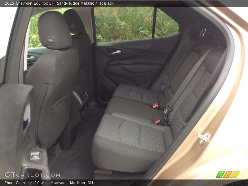 Sandy Ridge Metallic / Jet Black 2019 Chevrolet Equinox LT