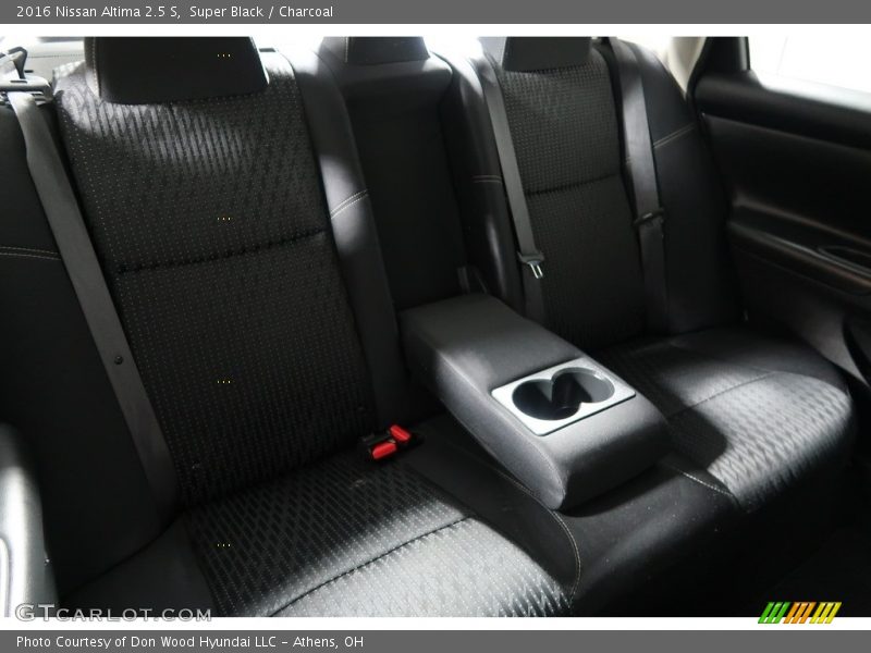 Super Black / Charcoal 2016 Nissan Altima 2.5 S