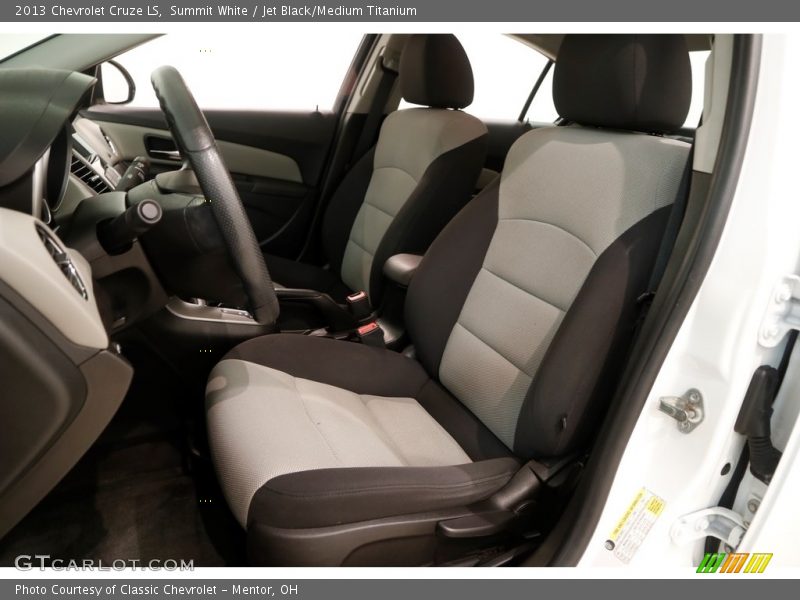 Summit White / Jet Black/Medium Titanium 2013 Chevrolet Cruze LS