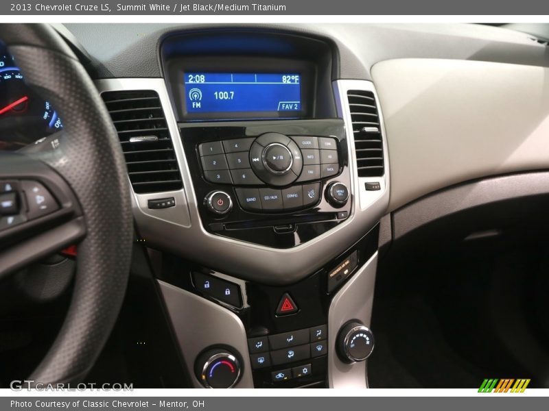 Summit White / Jet Black/Medium Titanium 2013 Chevrolet Cruze LS