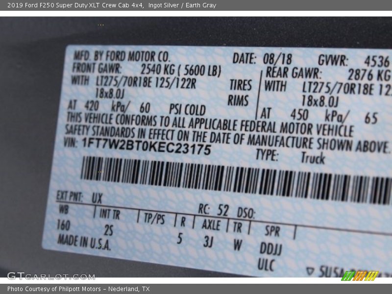 Ingot Silver / Earth Gray 2019 Ford F250 Super Duty XLT Crew Cab 4x4