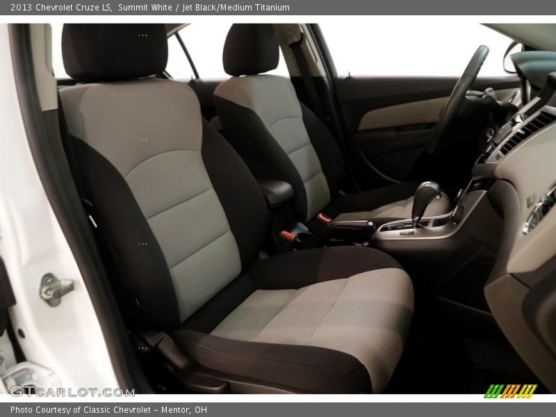 Summit White / Jet Black/Medium Titanium 2013 Chevrolet Cruze LS