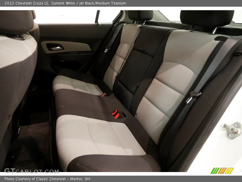 Summit White / Jet Black/Medium Titanium 2013 Chevrolet Cruze LS