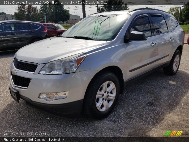 Silver Ice Metallic / Dark Gray/Light Gray 2011 Chevrolet Traverse LS AWD