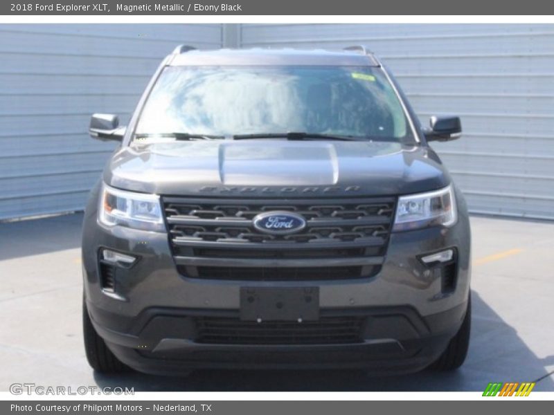 Magnetic Metallic / Ebony Black 2018 Ford Explorer XLT