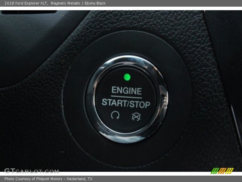 Magnetic Metallic / Ebony Black 2018 Ford Explorer XLT