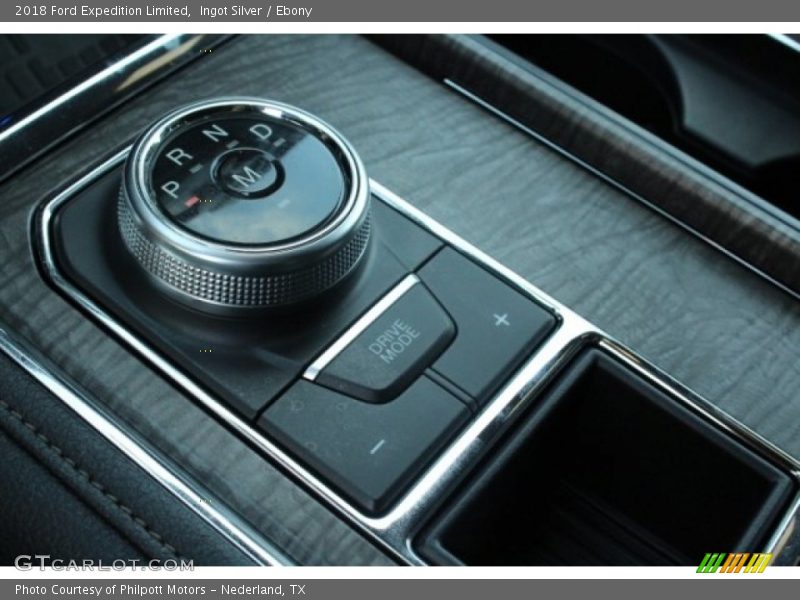 Ingot Silver / Ebony 2018 Ford Expedition Limited