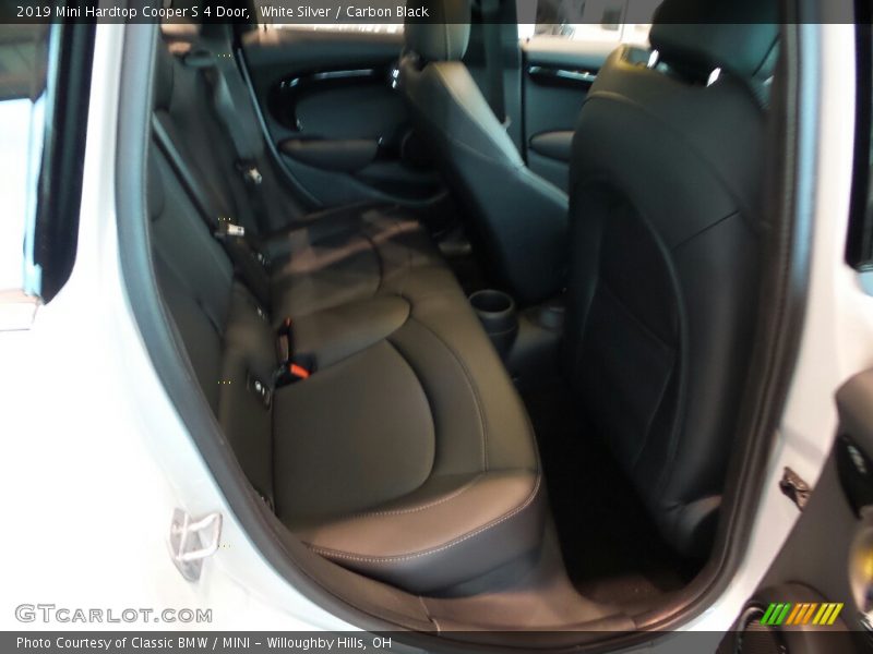 White Silver / Carbon Black 2019 Mini Hardtop Cooper S 4 Door